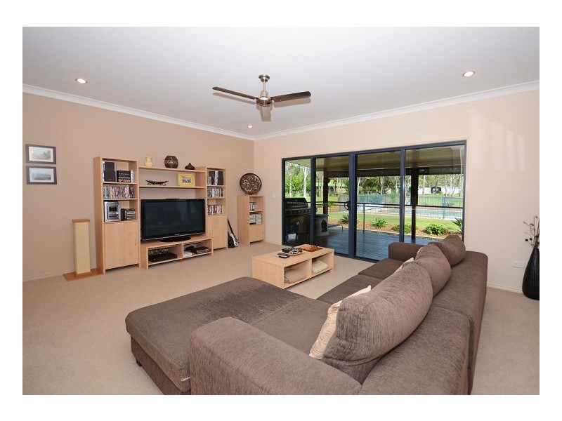 60 Barranjoey Drive, Sunshine Acres QLD 4655