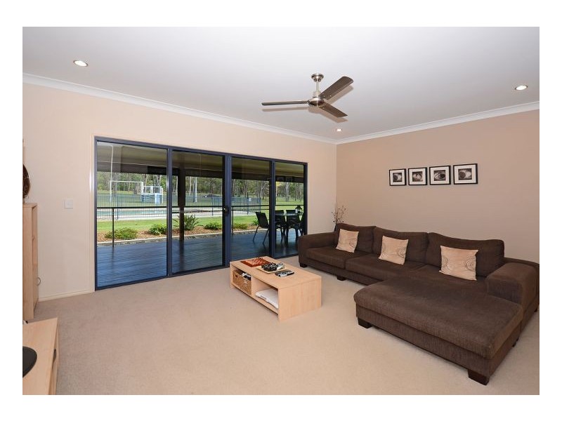 60 Barranjoey Drive, Sunshine Acres QLD 4655