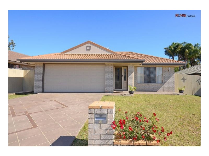 15 Alison Drive, Torquay QLD 4655