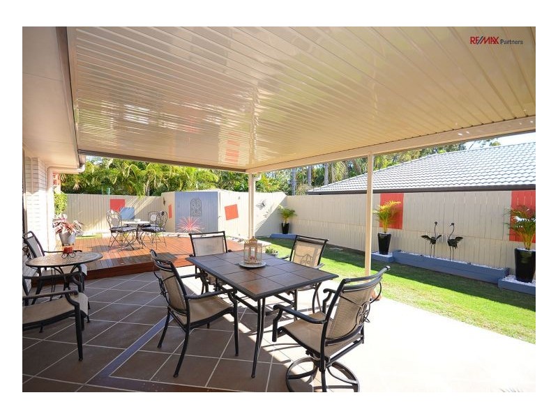 15 Alison Drive, Torquay QLD 4655