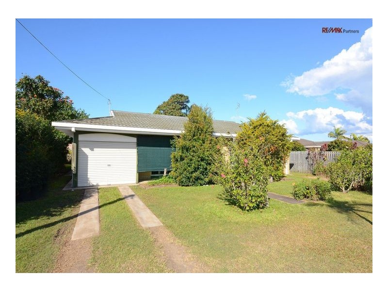 64 Bideford Street, Torquay QLD 4655