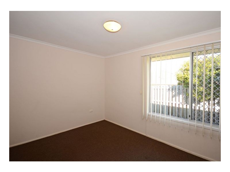 64 Bideford Street, Torquay QLD 4655