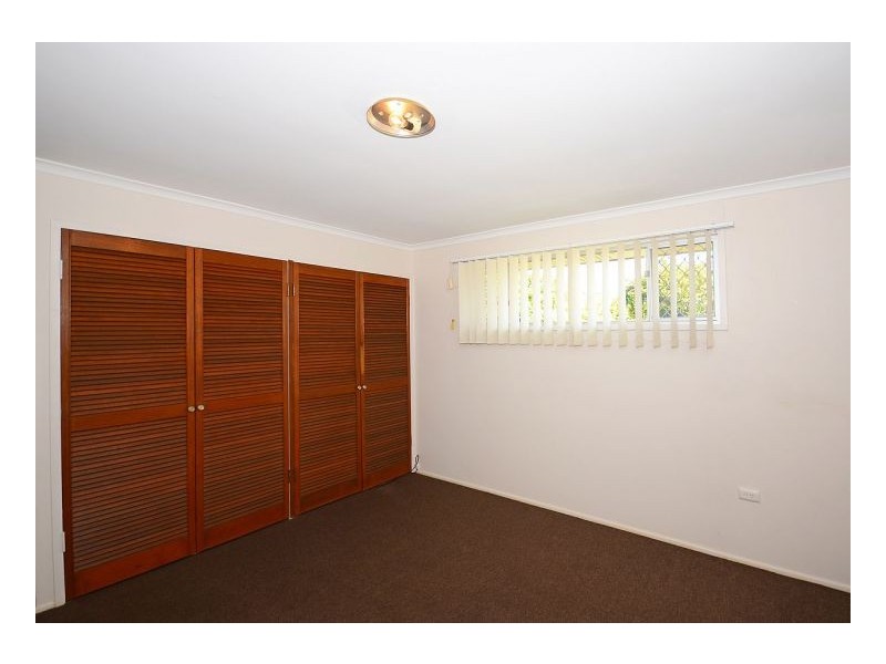 64 Bideford Street, Torquay QLD 4655