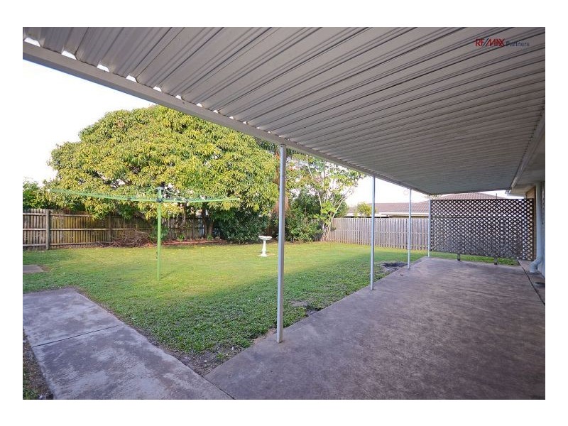 64 Bideford Street, Torquay QLD 4655