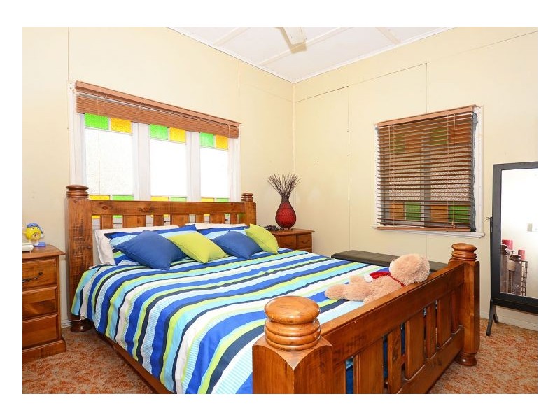198 Cypress Street, Urangan QLD 4655
