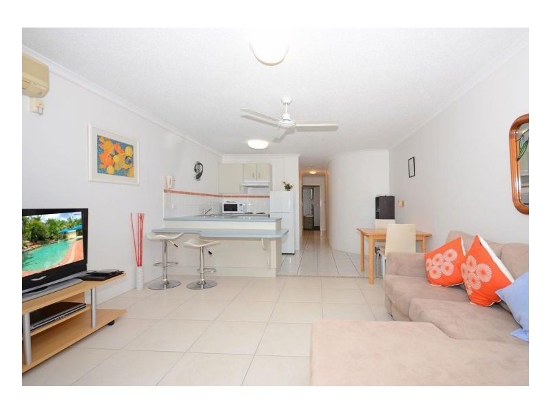 19/386 Esplanade, Torquay QLD 4655