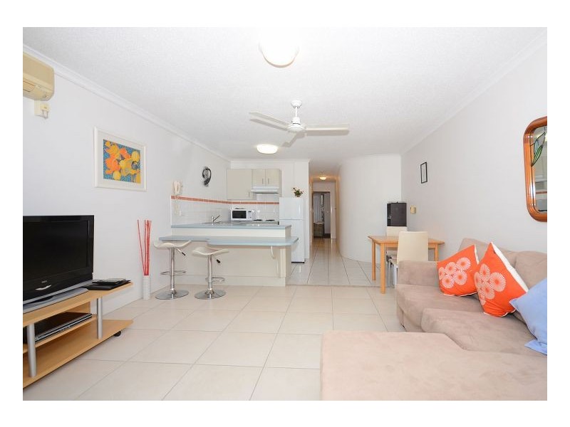 19/386 Esplanade, Torquay QLD 4655
