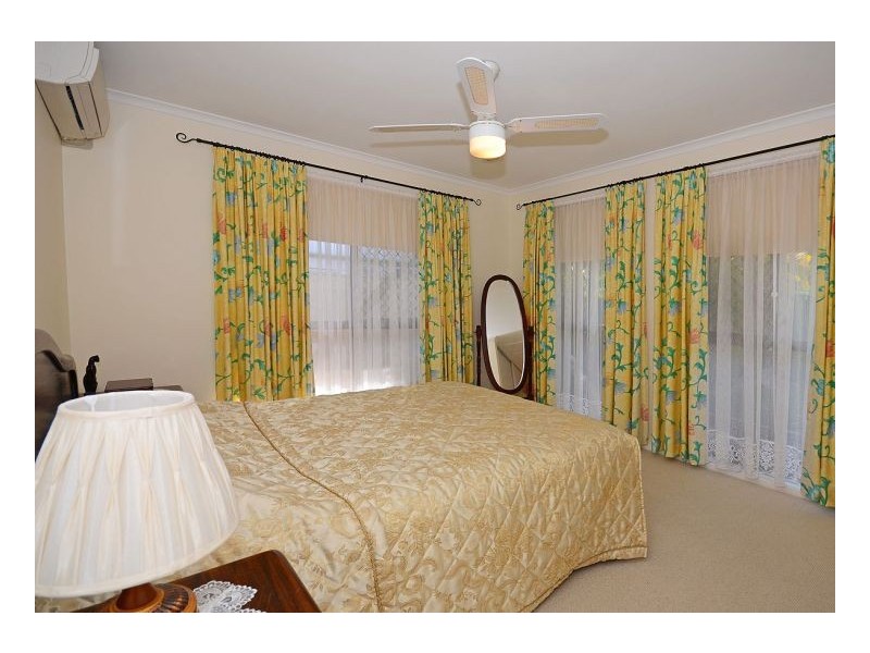 7 Seabreeze Lane, Point Vernon QLD 4655