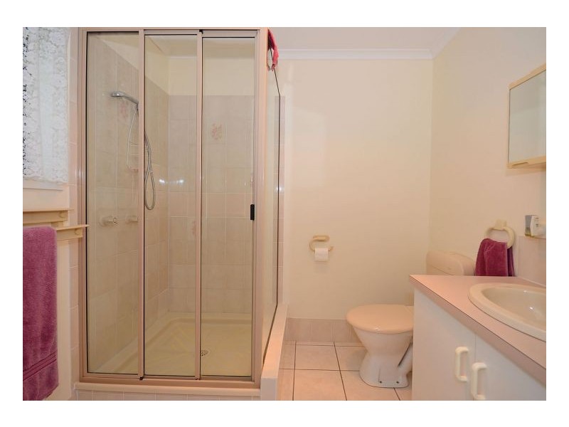 7 Seabreeze Lane, Point Vernon QLD 4655