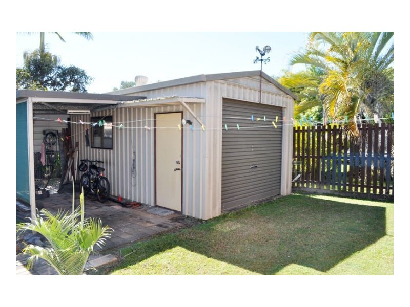 18 Holiday Parade, Scarness QLD 4655
