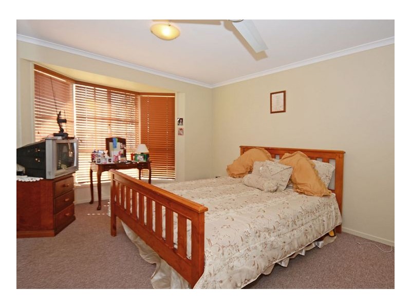 21 Brolga Court, Eli Waters QLD 4655