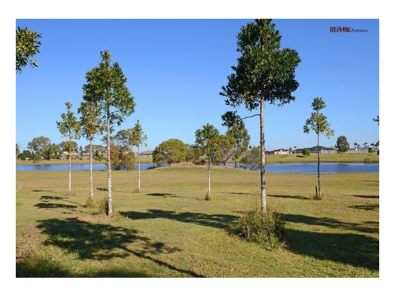 21 Brolga Court, Eli Waters QLD 4655