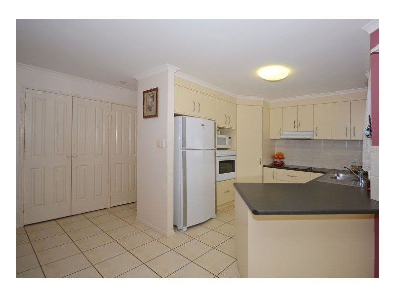 11 Cleo Court, Torquay QLD 4655