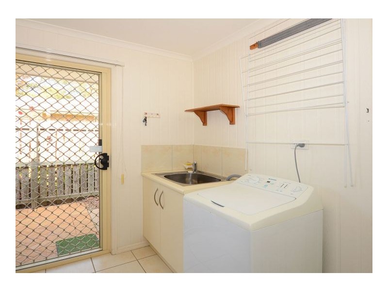 11 Cleo Court, Torquay QLD 4655