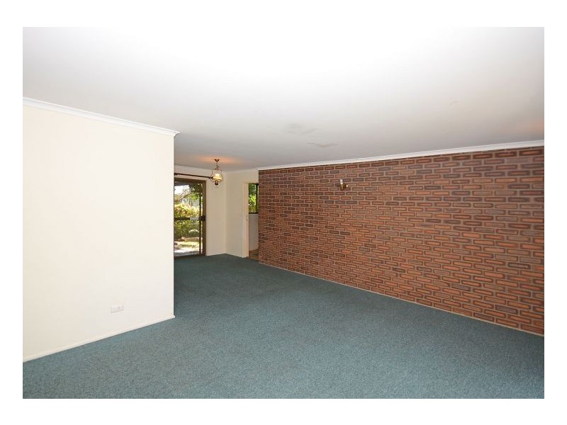 15 Maryanne Court, Point Vernon QLD 4655