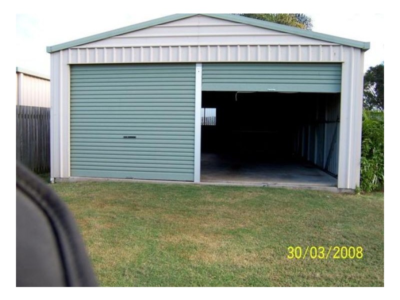 122 Hammond Street, Urangan QLD 4655
