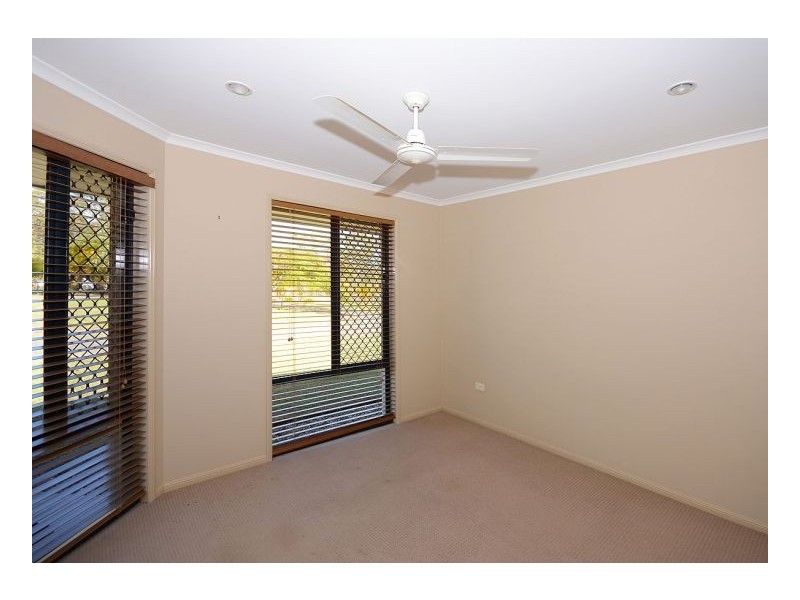 43 Raintree Avenue, Burrum Heads QLD 4659