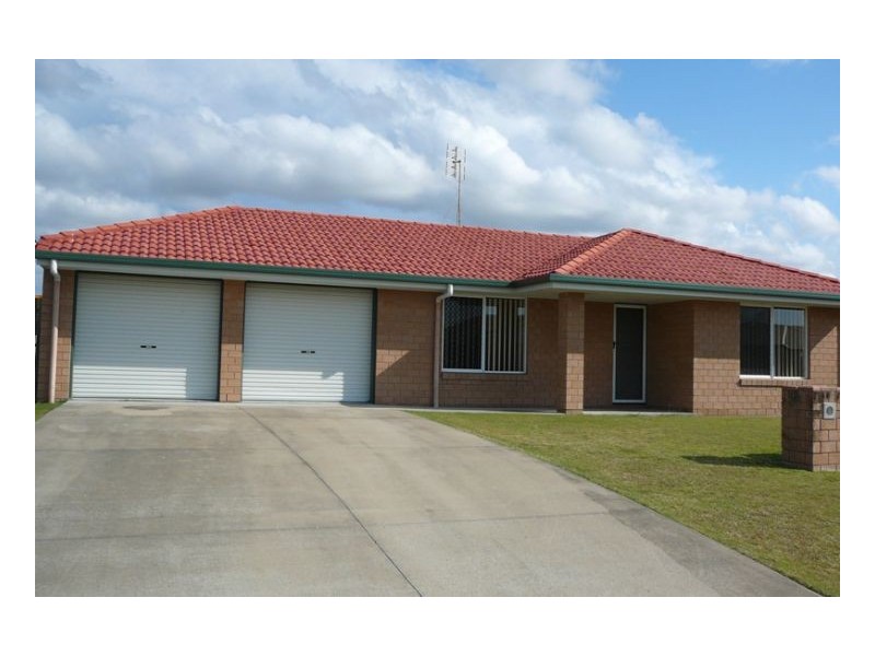 11 Mainsail Court, Point Vernon QLD 4655