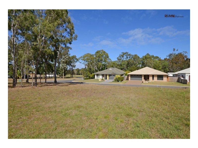 1 Parraweena Court, Point Vernon QLD 4655