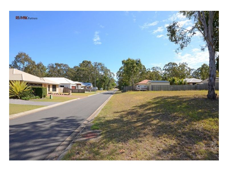 1 Parraweena Court, Point Vernon QLD 4655