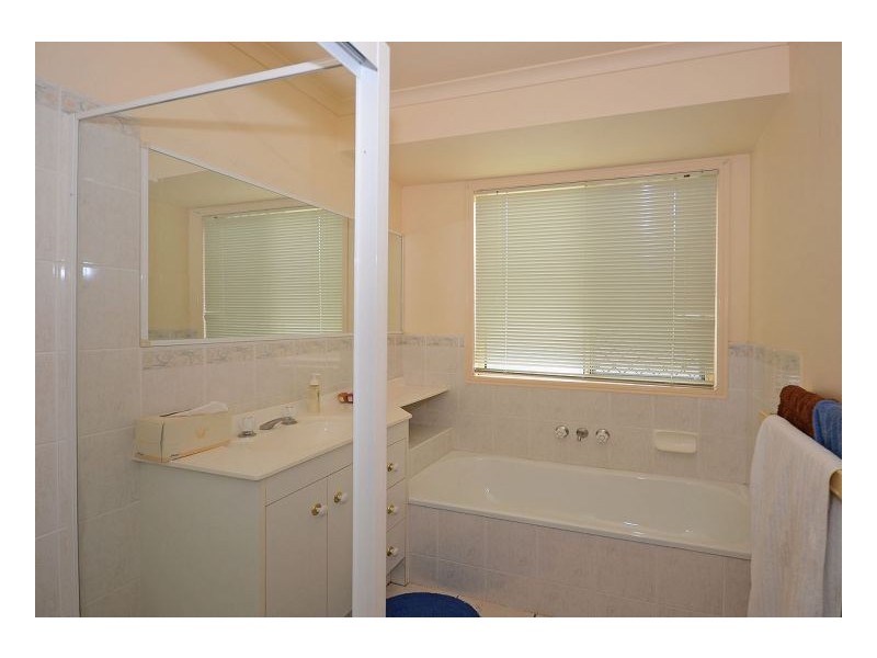 9 Ivybird Court, Torquay QLD 4655