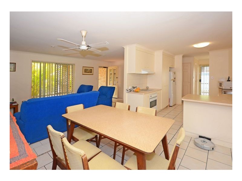 9 Ivybird Court, Torquay QLD 4655