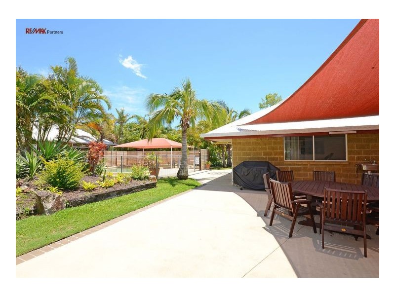 18/208 Elizabeth Street, Urangan QLD 4655