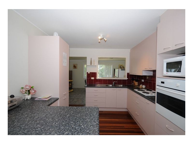 47 Kingfisher Parade, Toogoom QLD 4655