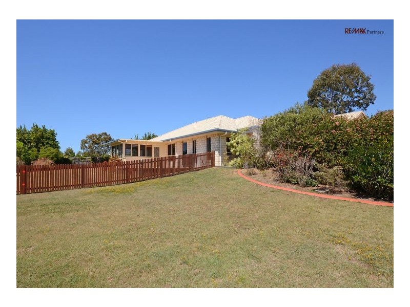 8 Ferryman Close, River Heads QLD 4655