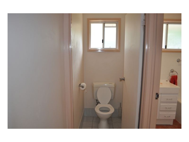 18 Cedar Cres, Kawungan QLD 4655