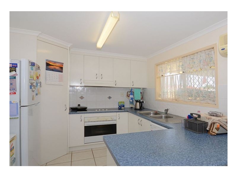 3 Sonder Street, Urangan QLD 4655