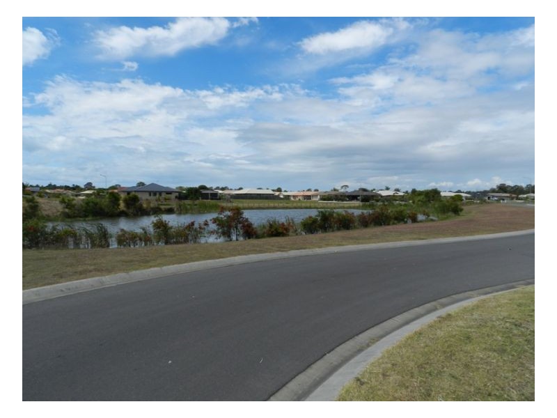 9 Dory Drive, Point Vernon QLD 4655