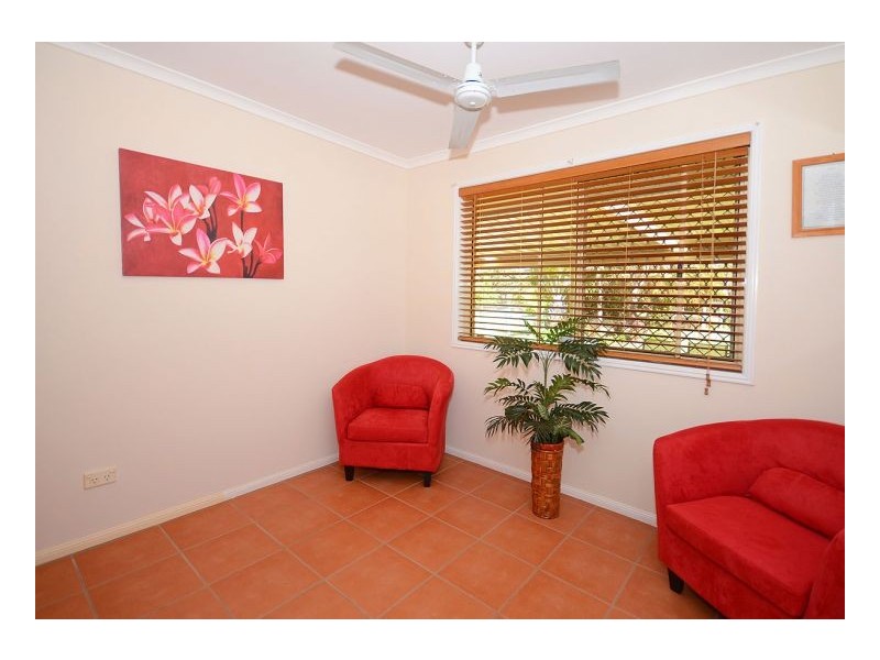104 Seaview Drive, Booral QLD 4655