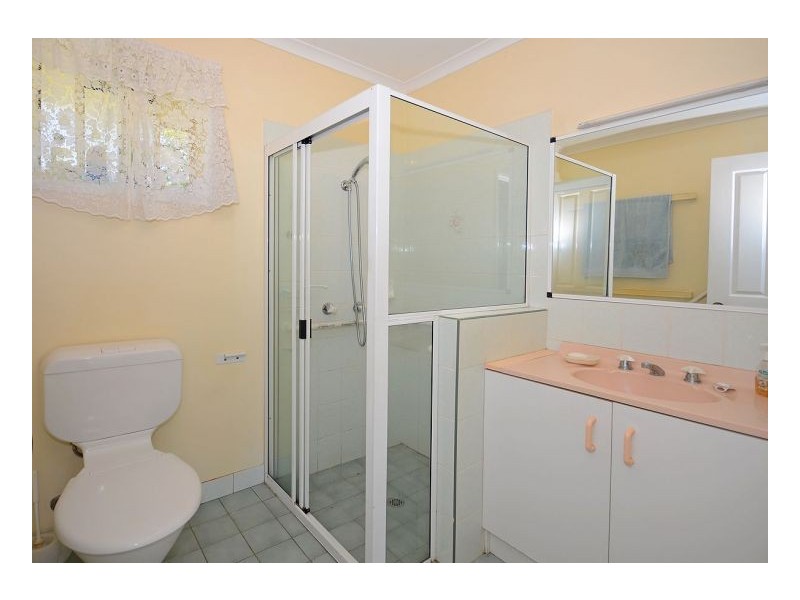104 Seaview Drive, Booral QLD 4655
