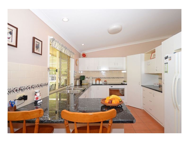 104 Seaview Drive, Booral QLD 4655