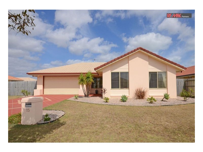 15 Endeavour Way, Eli Waters QLD 4655