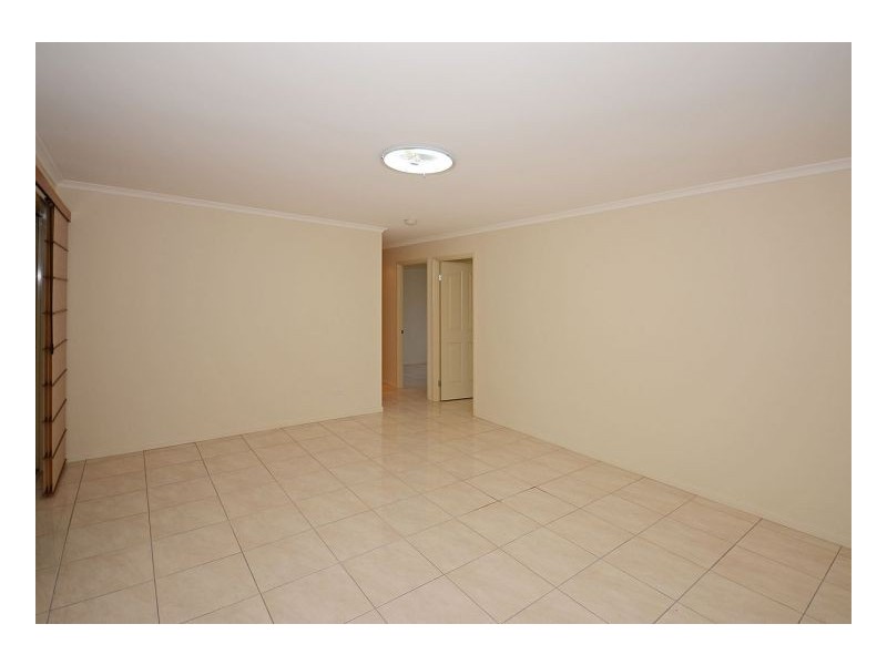 17 Pinehurst Drive, Wondunna QLD 4655