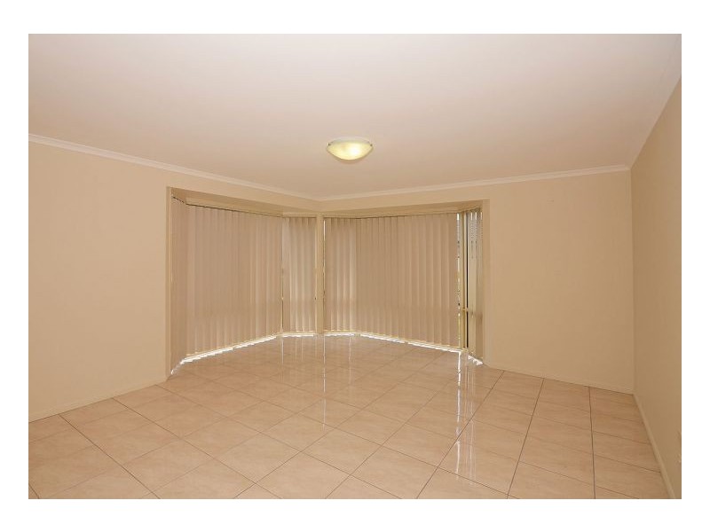 17 Pinehurst Drive, Wondunna QLD 4655