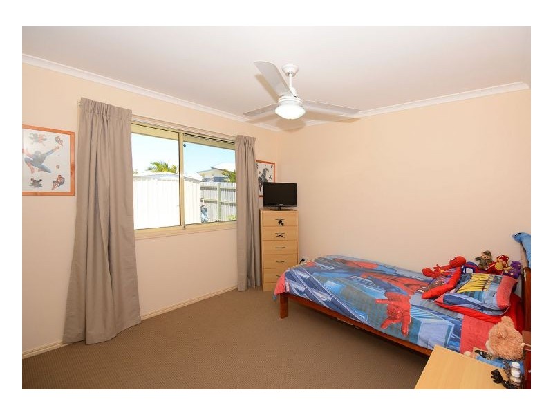 18 Endeavour Way, Eli Waters QLD 4655