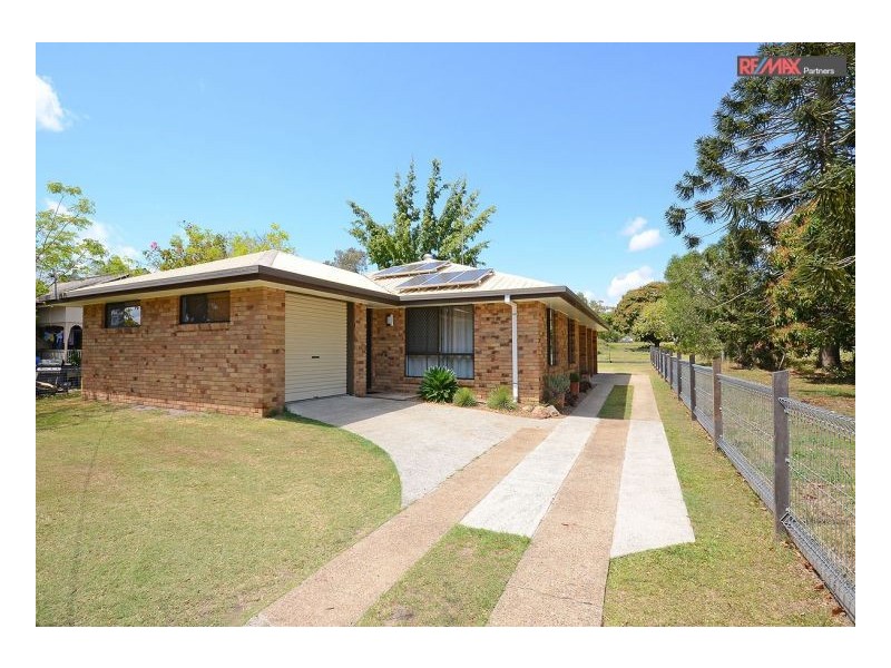 239 Torquay Terrace, Torquay QLD 4655