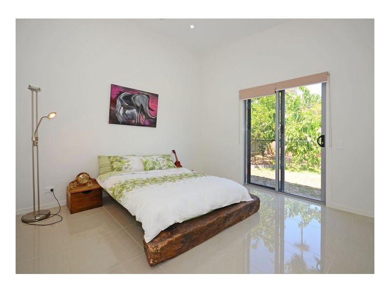3 Cunningham Street, Torquay QLD 4655
