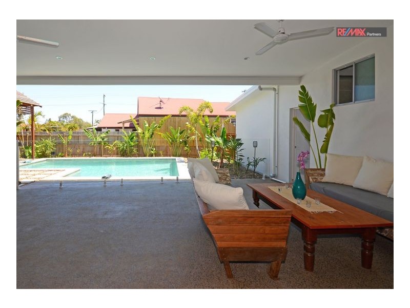 3 Cunningham Street, Torquay QLD 4655