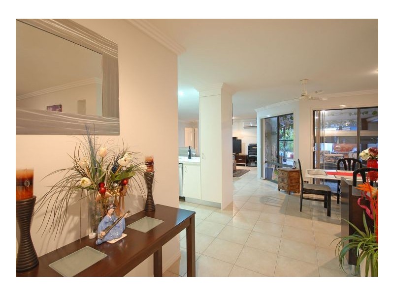 60 Pembridge Circuit, Urraween QLD 4655