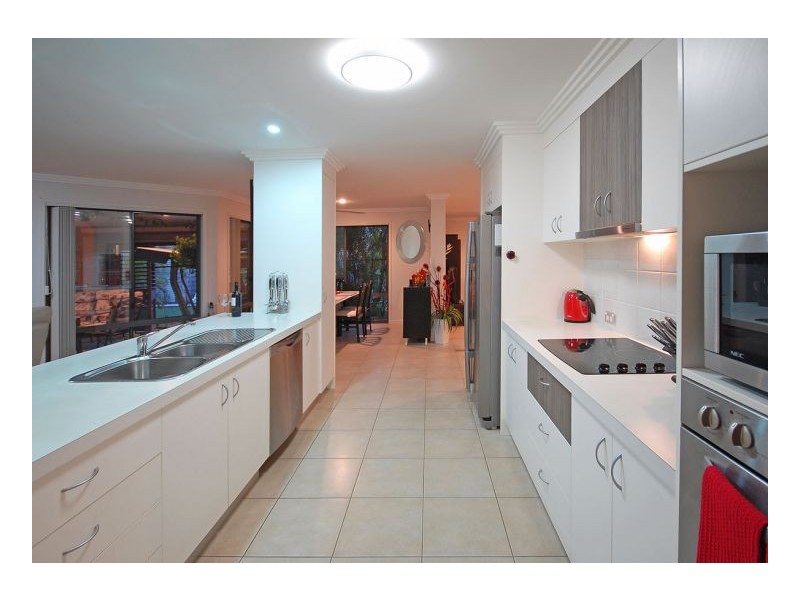 60 Pembridge Circuit, Urraween QLD 4655