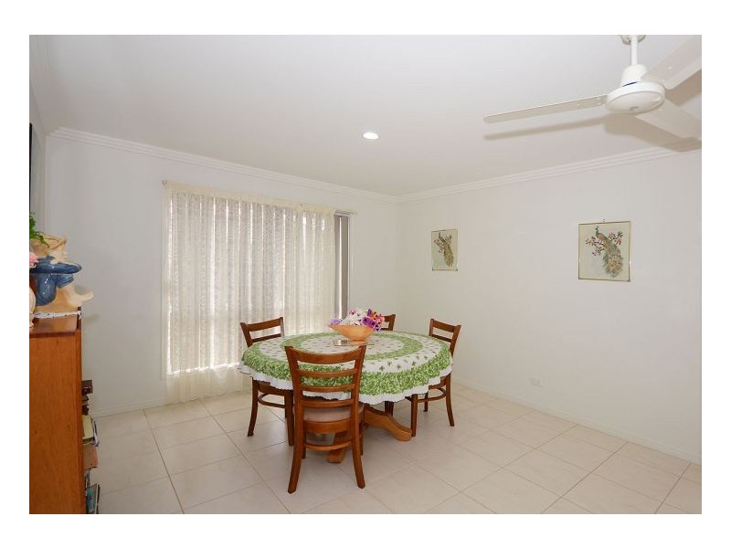 4 Mcintyre Court, Urraween QLD 4655