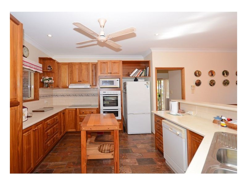 5 Lygon Court, Urraween QLD 4655