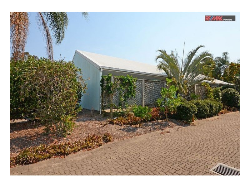 8/274 Main Street, Kawungan QLD 4655