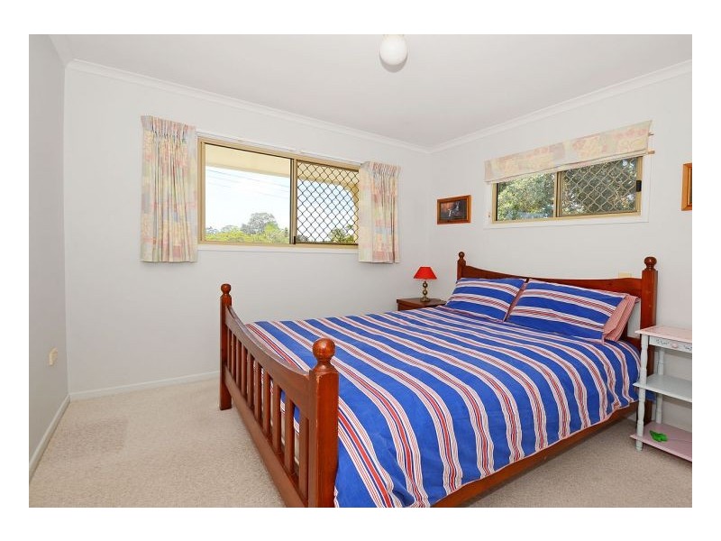 9 Keys Ave, Torquay QLD 4655