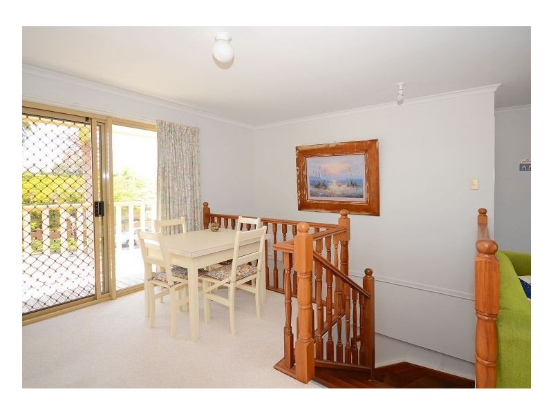 9 Keys Ave, Torquay QLD 4655