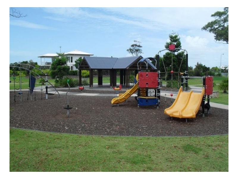 2 Barramundi Drive, Burrum Heads QLD 4659